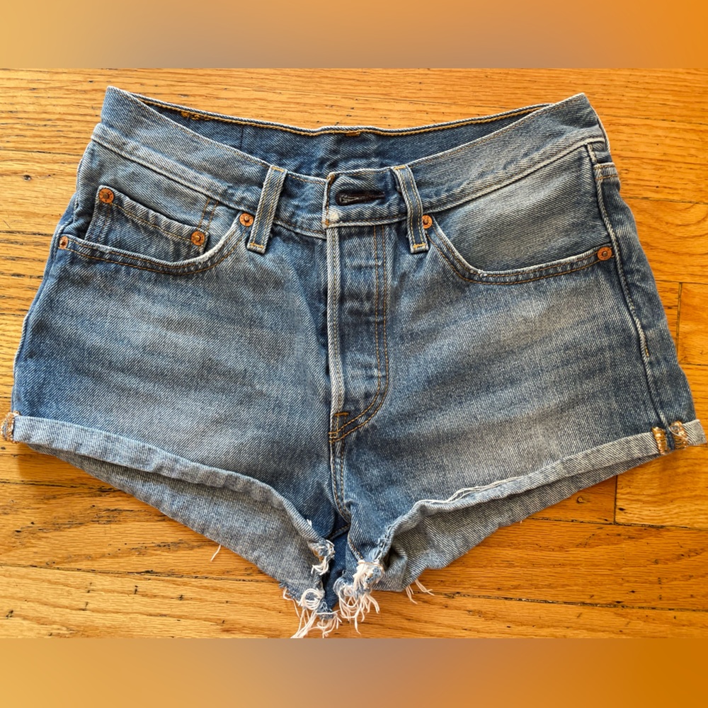 Levi’s shorts!